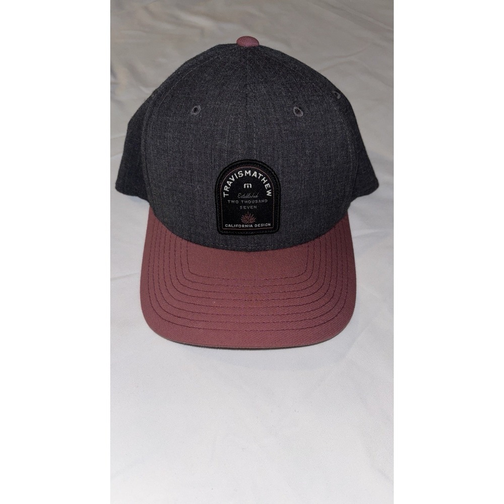 Travis Mathew Flex Fitted Hat‎ S/M Gray Red Upsell California Design Patch Golf